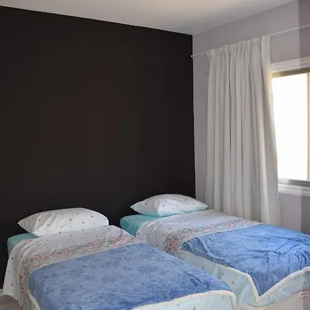 Apartment Property Direct Andria Court *