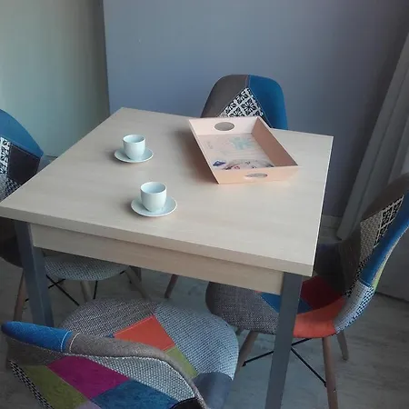 아파트 Direct Andria Court