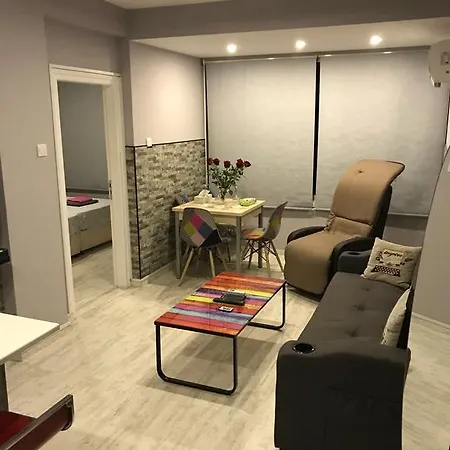 아파트 Direct Andria Court 라르나카